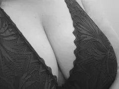Boobiegirl live webcam