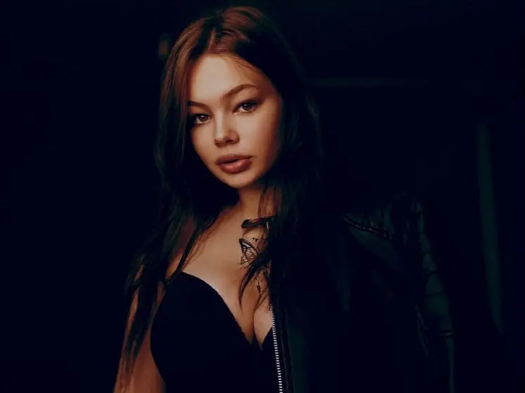 CandyLips live webcam