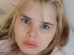 DollyNiki live webcam