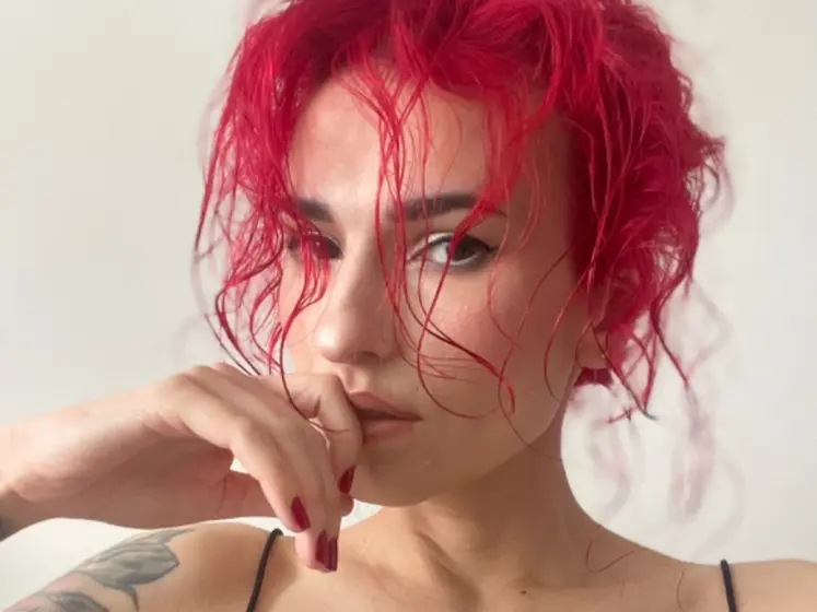 Red-Kate live webcam