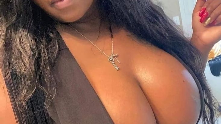 Hornylola live webcam profiel foto